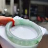 冰透起膠飄綠花正鐲