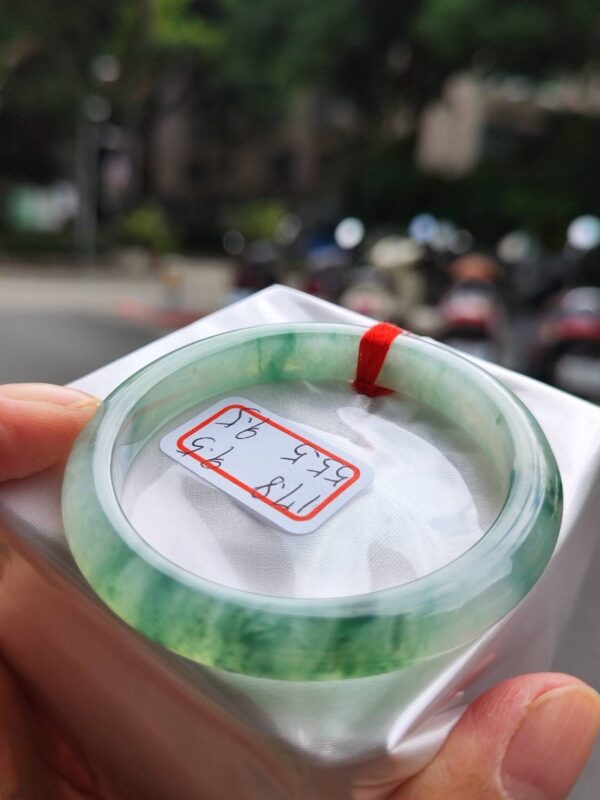 冰玻起膠飄綠花正圈手鐲