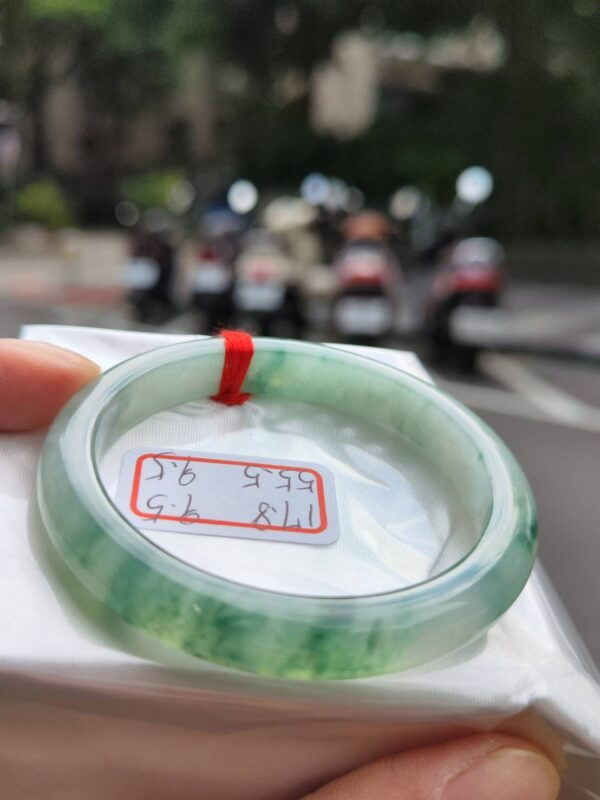 冰玻起膠飄綠花正圈手鐲