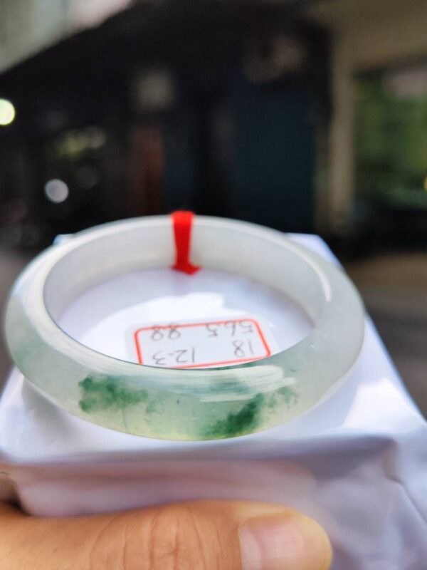頂級放光玻璃種飄綠花正圈超厚庄手鐲