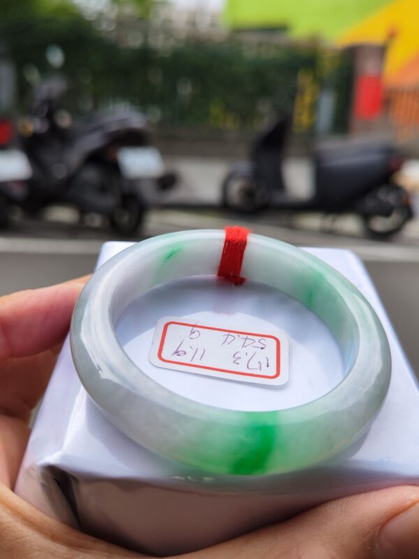 飄正陽綠正圈厚庄手鐲