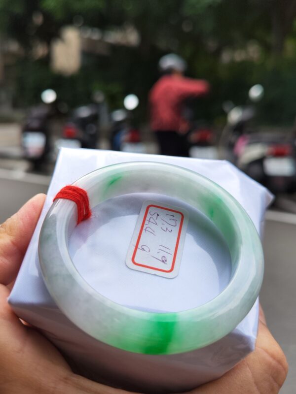 飄正陽綠正圈厚庄手鐲