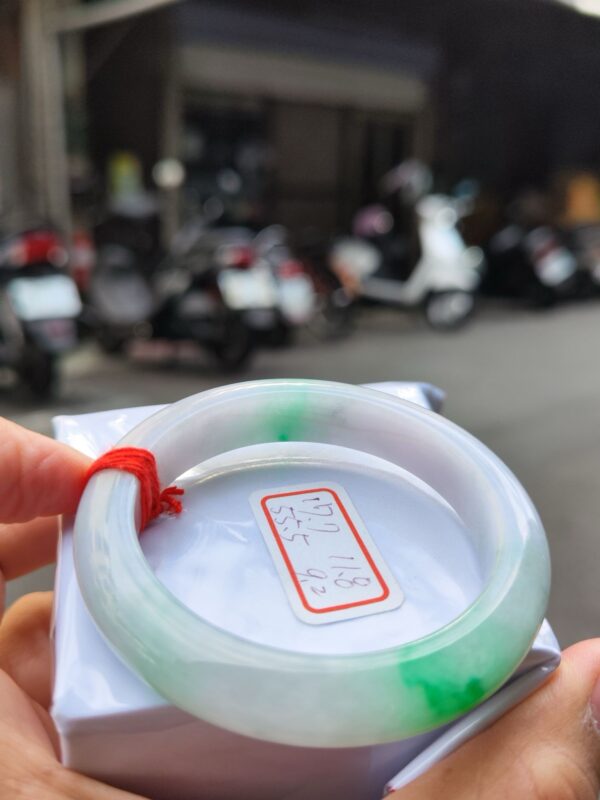 飄正陽綠 正圈厚庄手鐲
