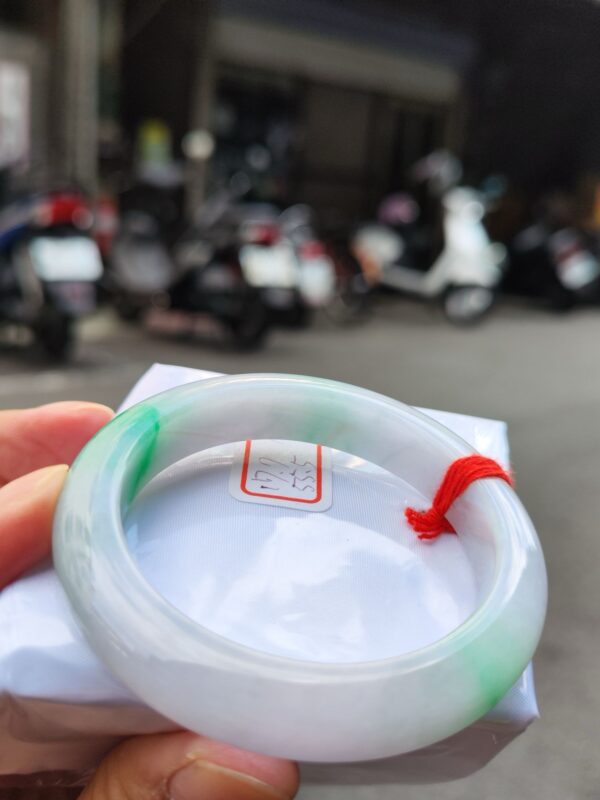 飄正陽綠 正圈厚庄手鐲