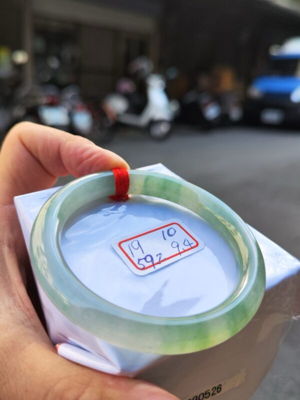 冰透起膠飄綠花正圈圓骨手鐲
