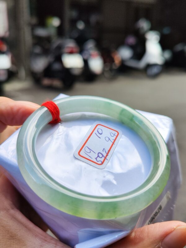 冰透起膠飄綠花正圈圓骨手鐲