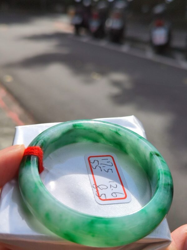 飄正陽綠正圈厚庄手鐲