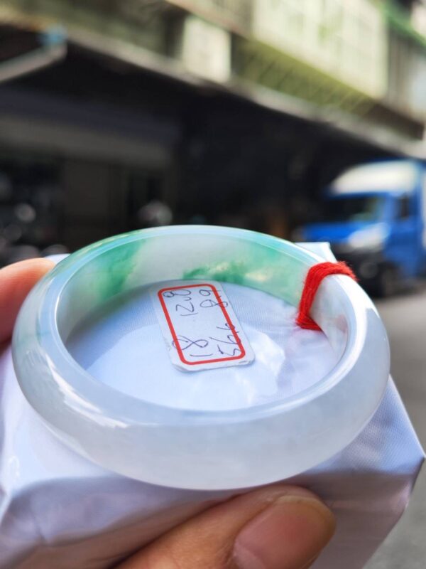 冰種飄綠花正圈厚庄手鐲