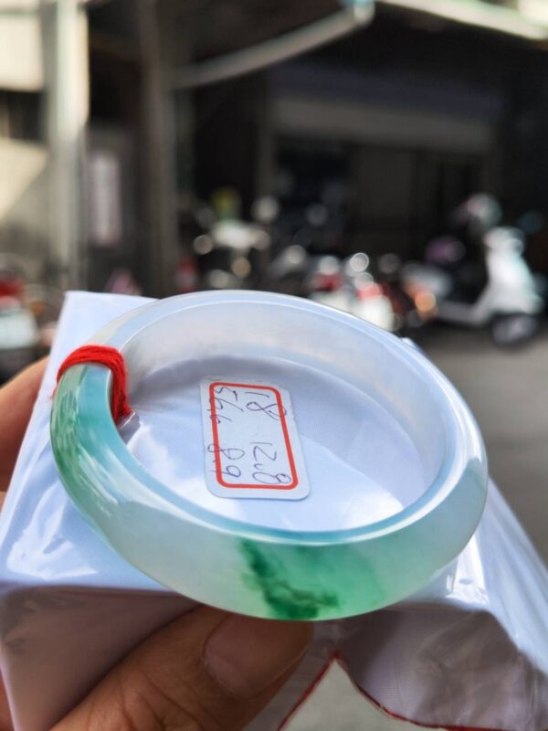 冰種飄綠花正圈厚庄手鐲