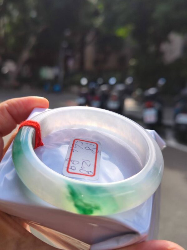 冰種飄綠花正圈厚庄手鐲