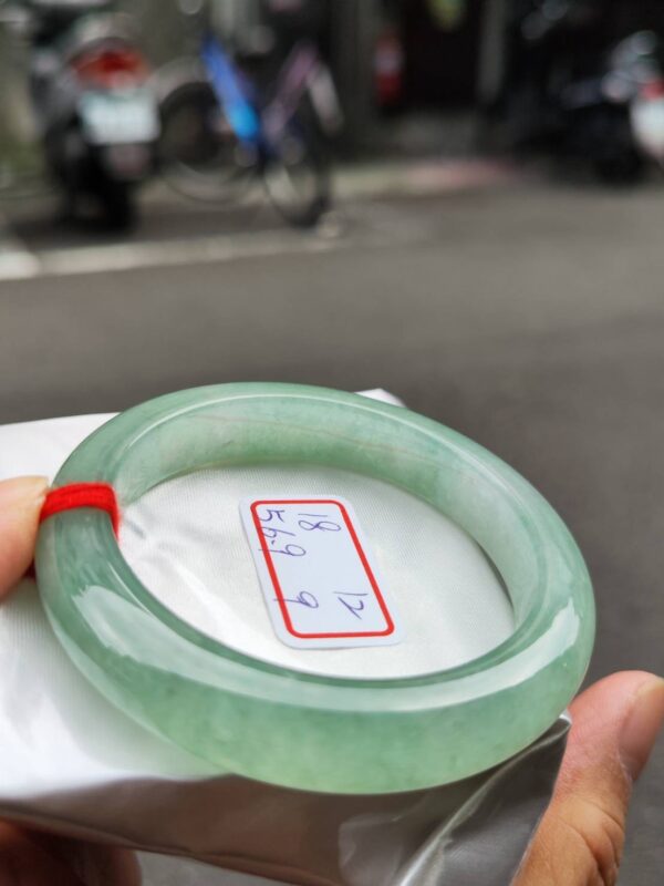 冰種起膠滿綠正圈厚庄手鐲