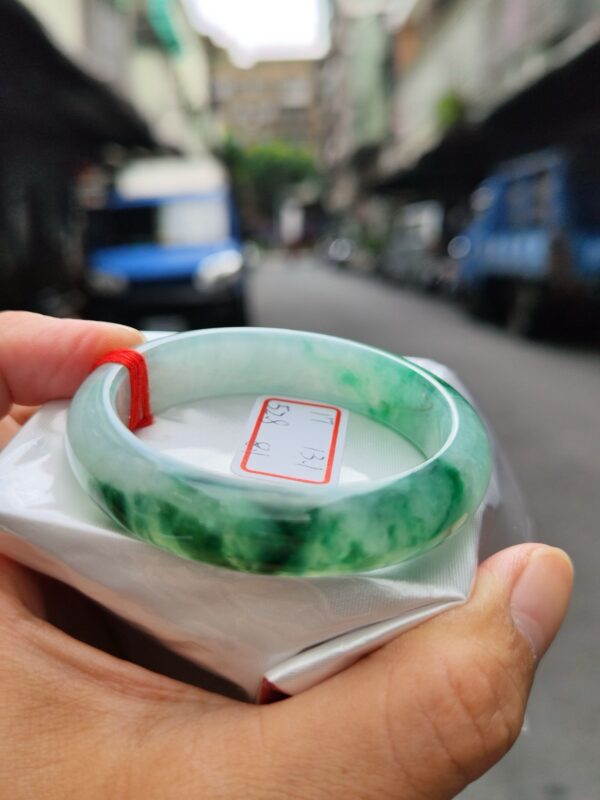 冰種飄綠正圈手鐲