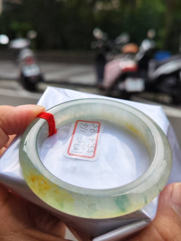 頂級放光玻璃種蜜黃飄綠花正圈厚庄手鐲