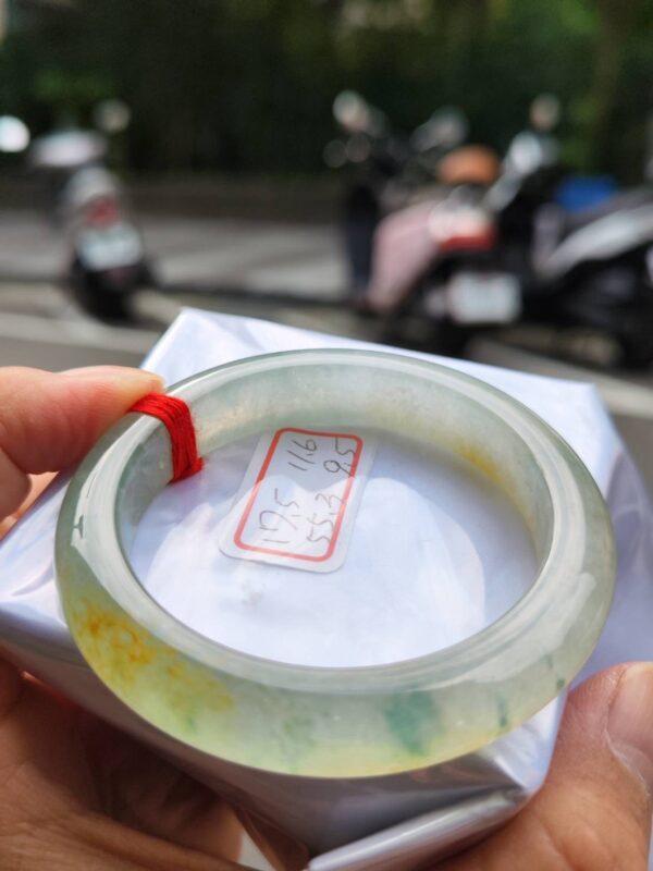 頂級放光玻璃種蜜黃飄綠花正圈厚庄手鐲