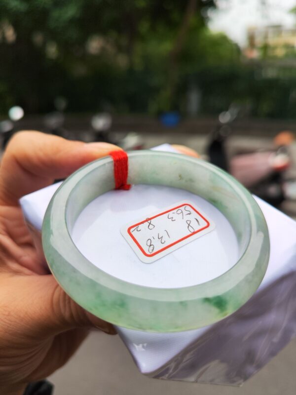 放光玻璃種飄綠正圈手鐲