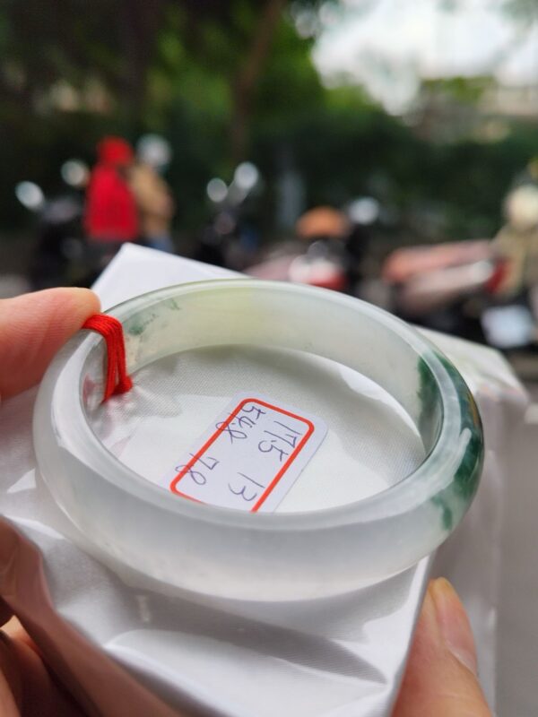頂級放光玻璃種蜜黃飄花正圈手鐲