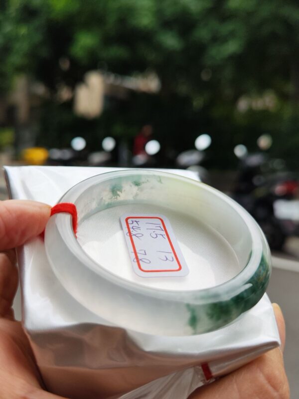 頂級放光玻璃種蜜黃飄花正圈手鐲