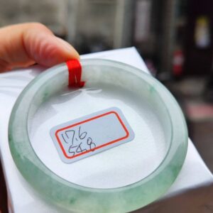 起膠感飄綠花正圈手鐲