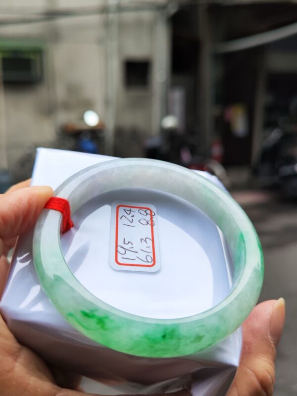 大手圍飄陽綠正圈厚庄手鐲