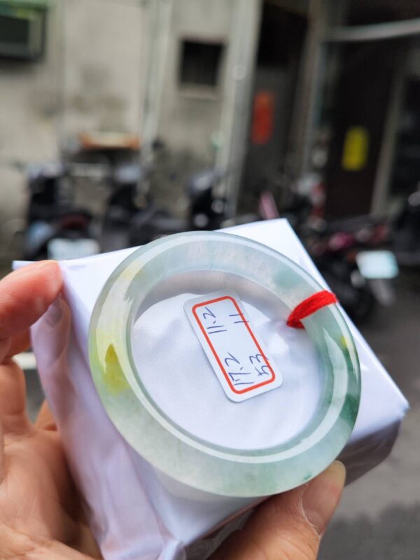 ~~ 頂級放光玻璃種三彩飄花正圈胖胖鐲 ~~