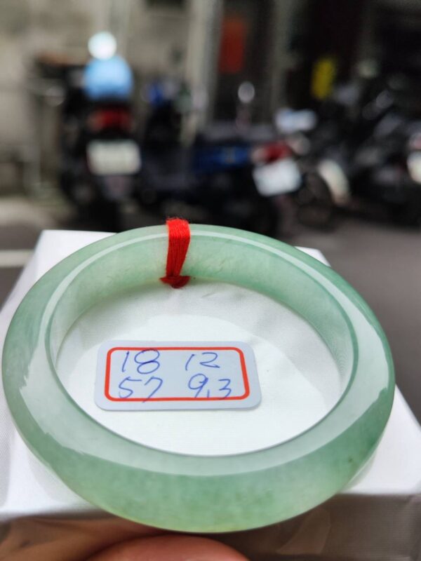 冰種蘋果綠正圈厚庄手鐲