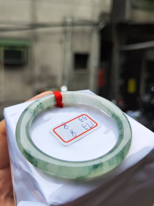 頂級放光玻璃種飄花正圈圓骨手鐲