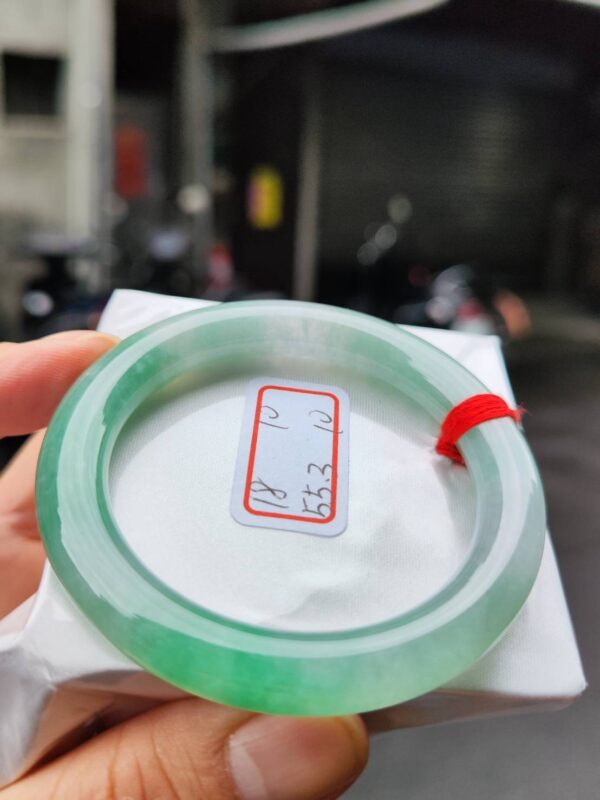 冰種陽綠正圈圓骨手鐲