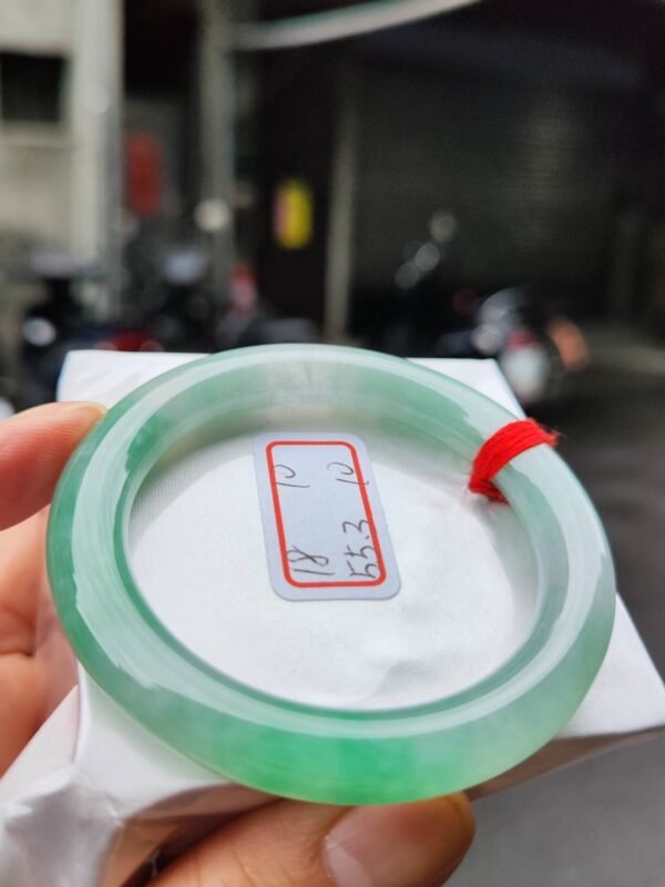 冰種陽綠正圈圓骨手鐲