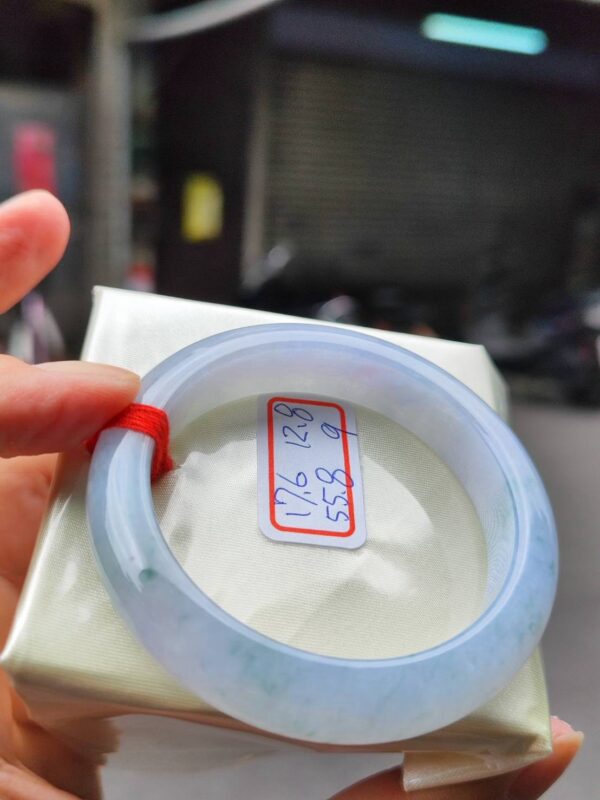 天然緬甸玉A貨 冰透紫羅蘭飄花正圈厚庄手鐲
