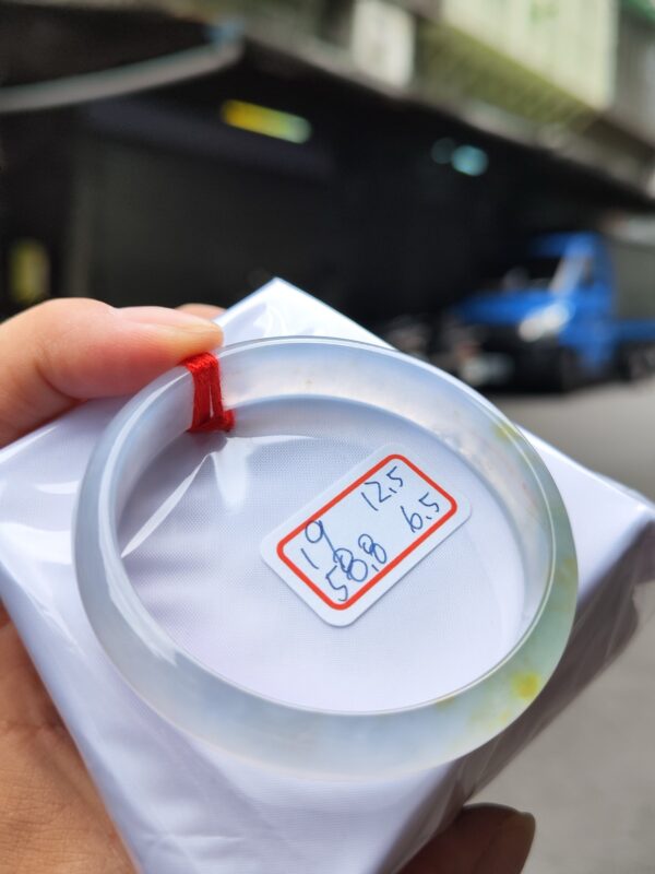 天然緬甸玉A貨 放光玻璃種飄蜜黃正圈手鐲