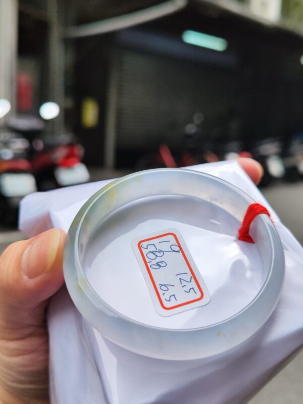 天然緬甸玉A貨 放光玻璃種飄蜜黃正圈手鐲