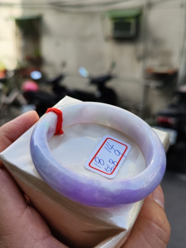 天然緬甸玉A貨 濃豔紫羅蘭春彩正圈厚庄手鐲