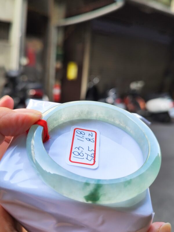 天然緬甸玉A貨 放光玻璃種飄花正圈厚庄手鐲