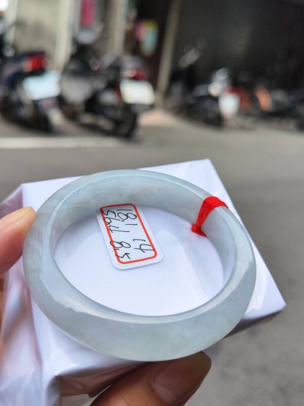 天然緬甸玉A貨 ((冰種))超厚庄正圈手鐲