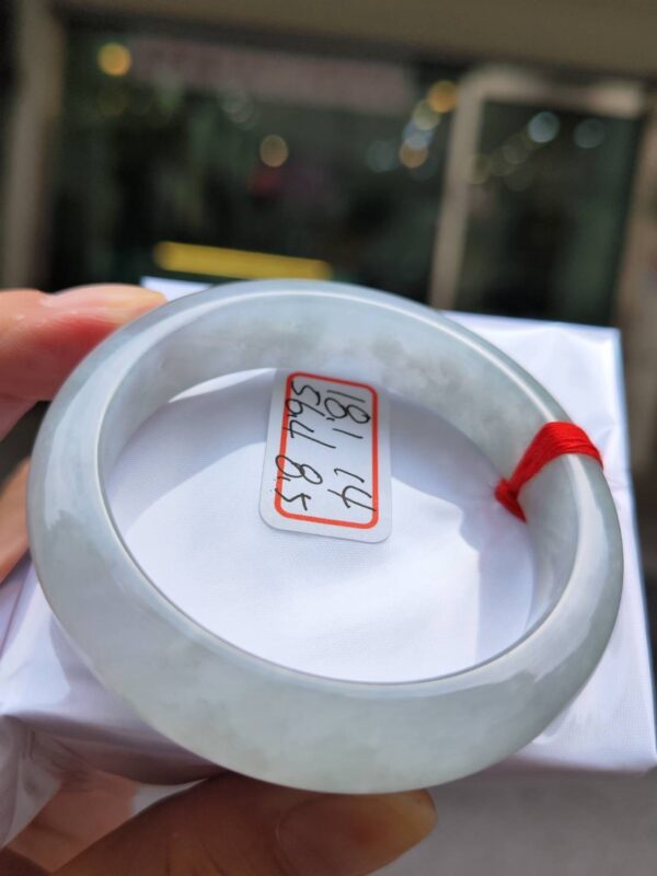 天然緬甸玉A貨 ((冰種))超厚庄正圈手鐲