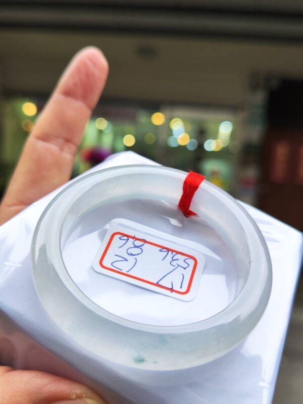 天然緬甸玉A貨 頂級放光玻璃種厚庄正圈手鐲