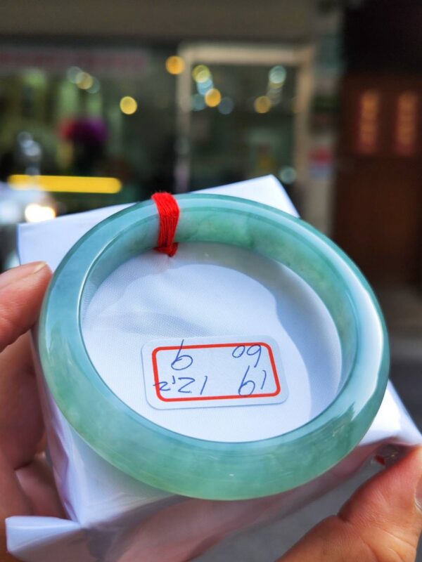 天然緬甸玉A貨 老坑冰種晴底正圈手鐲