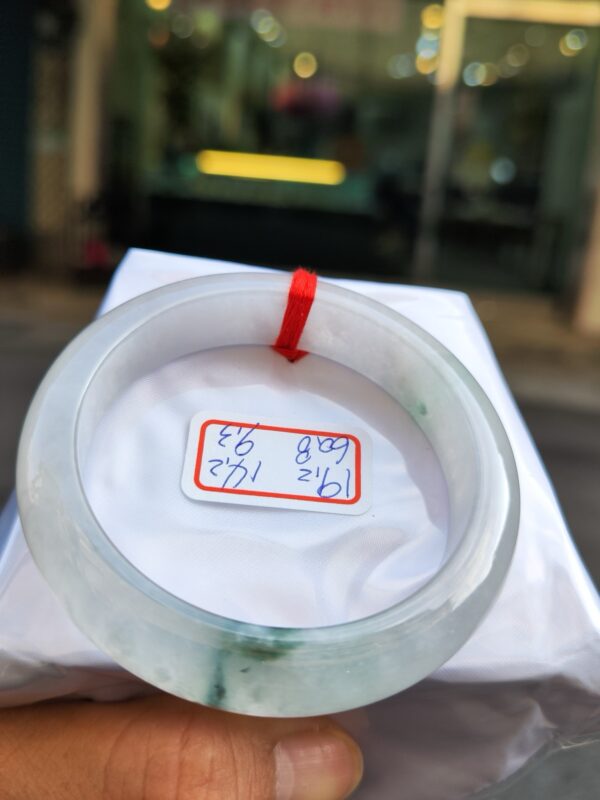 天然緬甸玉A貨 冰玻種厚庄正圈手鐲