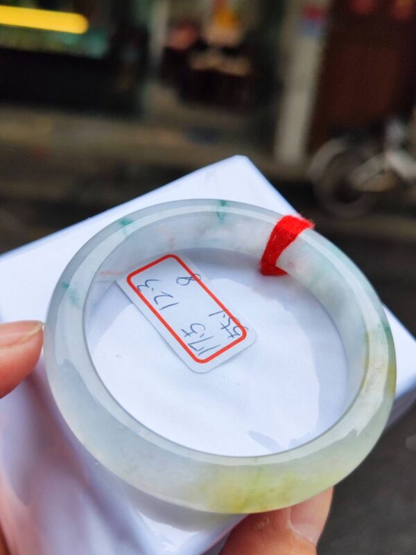 天然緬甸玉A貨 放光玻璃種飄蜜黃正圈厚庄手鐲
