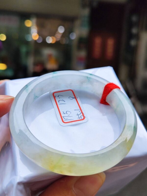天然緬甸玉A貨 放光玻璃種飄蜜黃正圈厚庄手鐲
