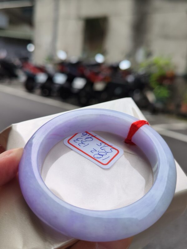 天然緬甸玉A貨 濃豔紫羅蘭正圈超級厚庄手鐲