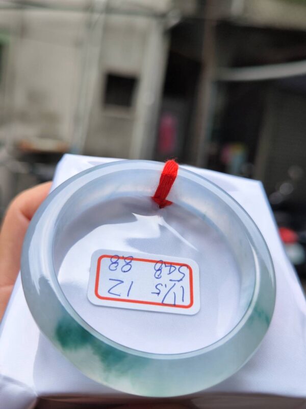 天然緬甸玉A貨 放光玻璃種飄花厚庄正圈手鐲