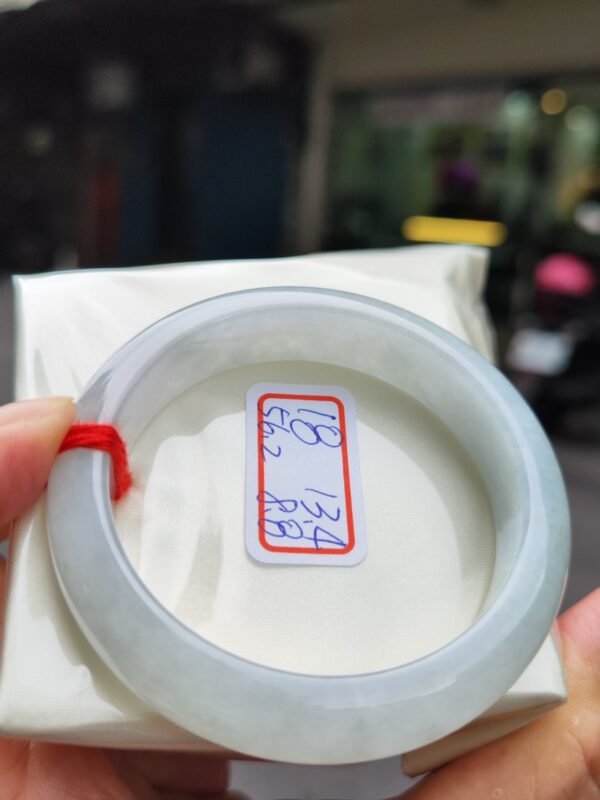 天然緬甸玉A貨 ((冰種))超厚庄正圈手鐲