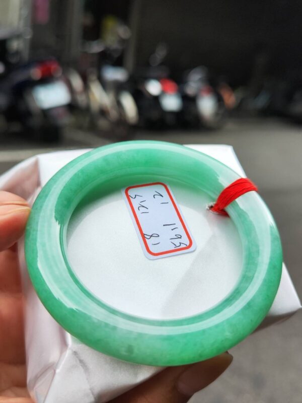 💚 天然緬甸A貨｜滿陽綠正圈圓骨胖胖鐲