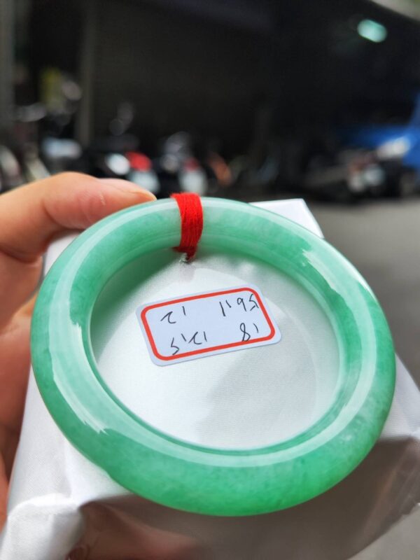 💚 天然緬甸A貨｜滿陽綠正圈圓骨胖胖鐲