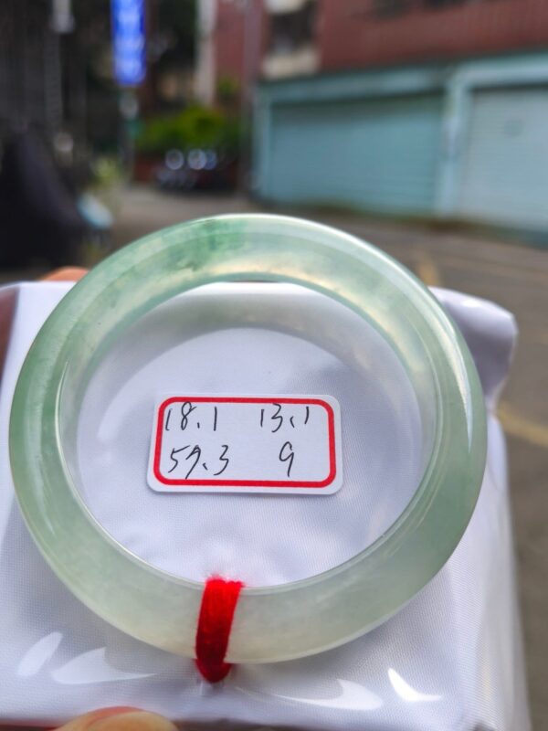 天然緬甸玉A貨｜頂級放光玻璃種飄花厚庄正圈手鐲
