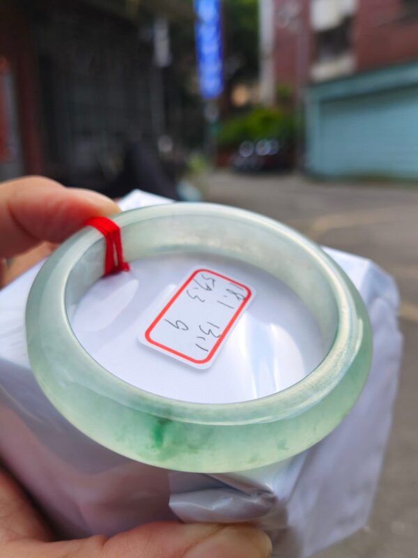 天然緬甸玉A貨｜頂級放光玻璃種飄花厚庄正圈手鐲