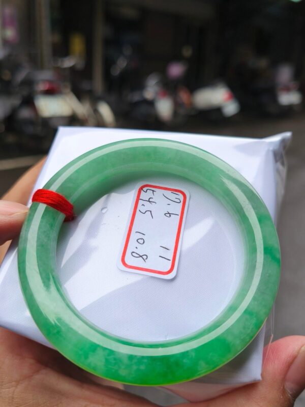 天然緬甸玉A貨｜冰透滿陽綠｜正圈圓骨手鐲