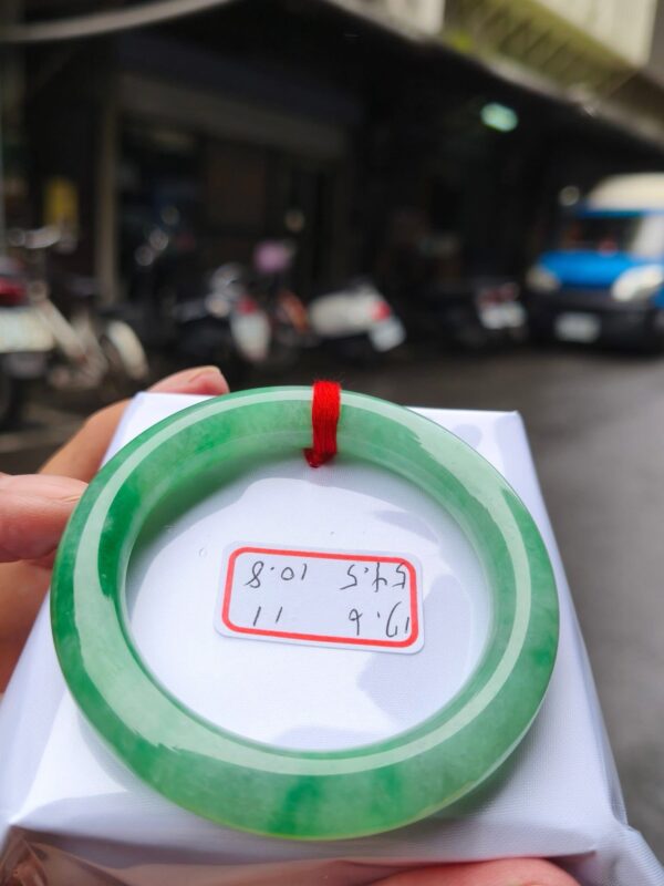 天然緬甸玉A貨｜冰透滿陽綠｜正圈圓骨手鐲