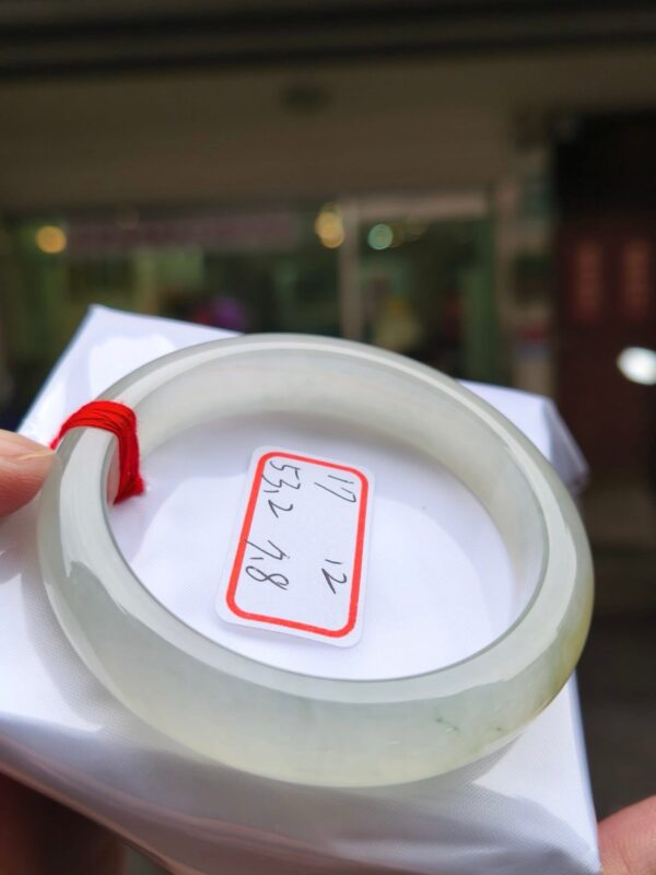🌟 天然緬甸玉A貨｜放光玻璃種飄蜜黃｜正圈手鐲